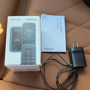 (NIB) Nokia 2780 Flip Phone - Blue and Black